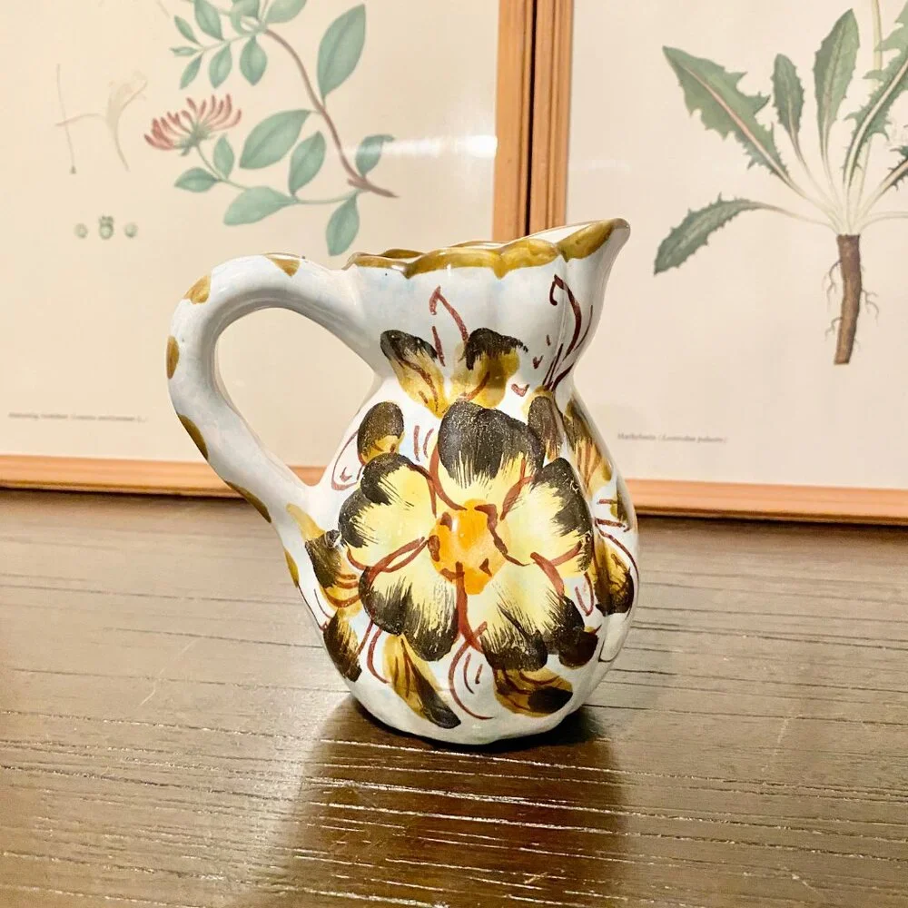 Vintage‎ Italian Deruta Ceramic Pottery Vase Creamer Pitcher Hand-Painted Floral